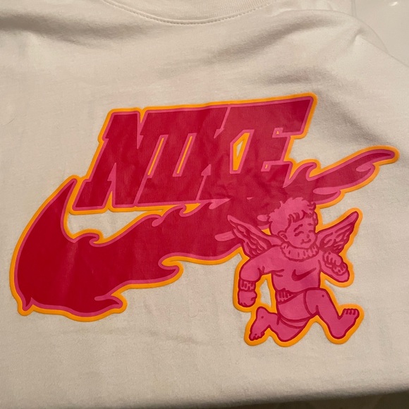 Nike White Tee with Vibrant Pink Logo - Picture 3 of 4